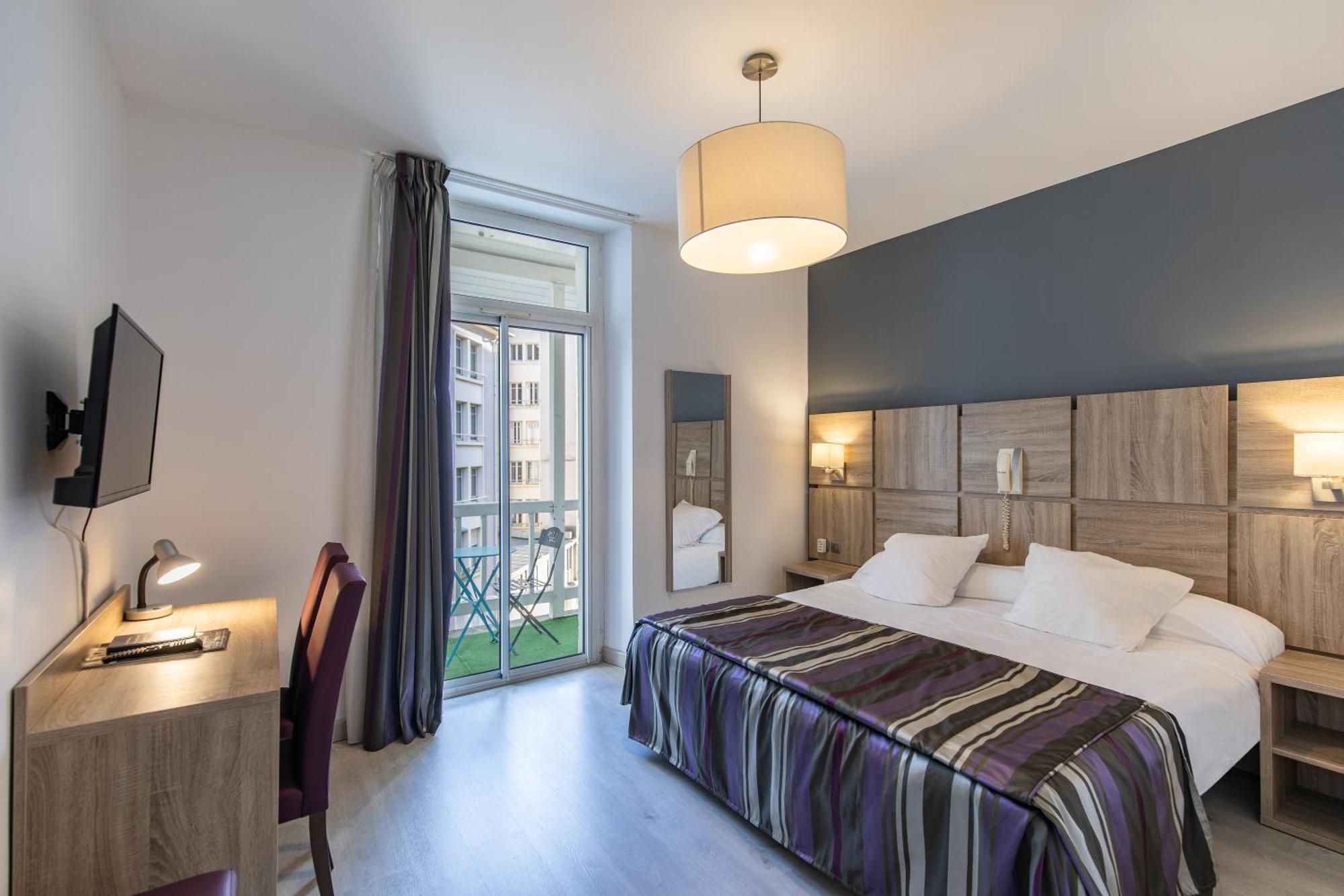 Hotel Jeanne D'Arc Lourdes Ngoại thất bức ảnh